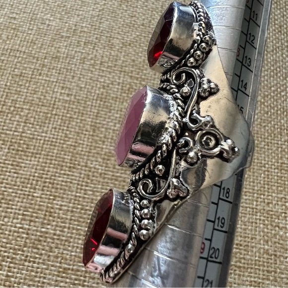 New Pink Cats Eye and Garnet Stone Silver Overlay Ring Size 7.5 - Picture 7 of 10